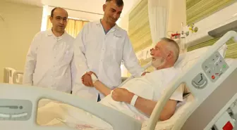 Kalbinde Pıhtı Atan Yaşlı Adam Başarılı Ameliyatla Hayatına Döndü