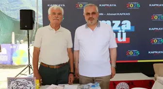 Kapıkaya Doğa Sporları ve Kültür Festivali'nde Yazar İmza Günü Düzenlendi
