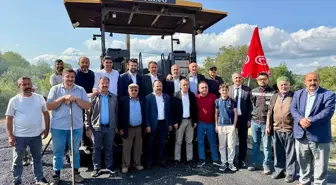 Karabük'te Köy Yollarına Asfalt Çalışmaları Devam Ediyor
