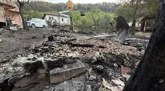 Karabük'teki Yangınzedelere Konteyner Ev Teslim Edildi
