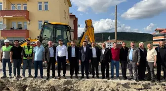 AK Parti Karabük Heyeti Eflani'de Doğal Gaz Altyapı Çalışmalarını İnceledi