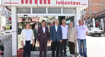 Vali Çiçekli, Aile Yılı İndirim Kampanyasına Destek Veren Esnafı Ziyaret Etti