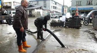 Kars'ın Sarıkamış İlçesinde Dolu ve Sağanak Hayatı Olumsuz Etkiledi