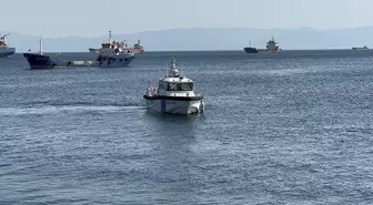 Kartal'da Yüzmek İçin Denize Giren Genç Kayboldu