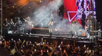 26. Uluslararası Likya Kaş Kültür ve Sanat Festivali'nde Zeynep Bastık Coşkusu