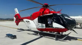 Kastamonu'da Trafik Kazası Geçiren Hasta Ambulans Helikopterle Ankara'ya Sevk Edildi