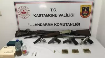 Kastamonu'da Silah Kaçakçılığı Operasyonu: 4 Gözaltı