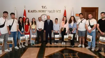 Kastamonu Valisi Dallı, öğrencilerle bir araya geldi