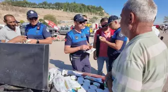 Kayseri'de Zabıta Ekiplerinden Pazarda Gıda Denetimi