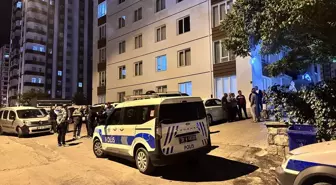 12 Yaşındaki Çocuk Üvey Babasını Bıçakladı