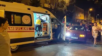 Kayseri'de Hasta Taşıyan Ambulans ile Otomobil Çarpıştı: 2 Yaralı