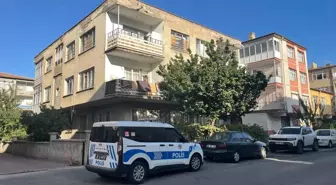 Kayseri'de Balkondan Düşen 2 Yaşındaki Çocuk Hastaneye Kaldırıldı