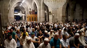 Gurbetçiler Kayseri'de Sabah Namazında Buluştu