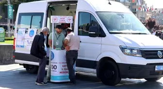 Kayseri'de Mobil Sigara Bırakma Aracı Hizmete Girdi
