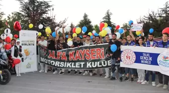 Motosiklet Grubu, Kanser Hastası Çocuklar İçin Balon Uçurdu