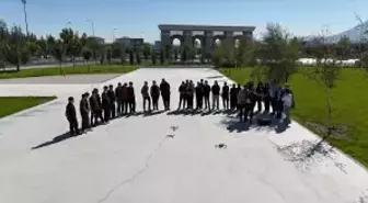Kayseri'de öğrencilere dron teknolojileri ve coğrafi bilgi sistemleri eğitimi verildi
