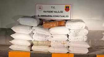 Kayseri'de Yolcu Otobüsünde 750 Kilogram Kaçak Tütün Ele Geçirildi