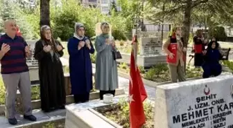Kayseri, Kırıkkale ve Kırşehir'de 15 Temmuz dolayısıyla şehitlikler ziyaret edildi