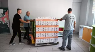 Kemer Belediyesi'nden Öğrencilere Ücretsiz Kırtasiye Desteği