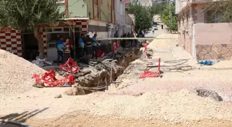 Kilis'te Doğal Gaz Borusuna Zarar Veren İş Makinesi Yangın Çıkardı