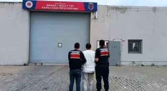 Manisa'da Şüpheli, Yalan Kimlikle Jandarmayı Atlattı Ama Suçları Ortaya Çıktı