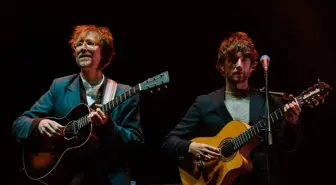 Kings of Convenience İstanbul'da Konser Verdi