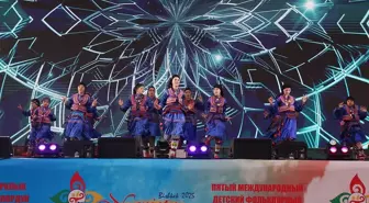 Kırgızistan'da Uluslararası Çocuk Folklor Festivali Gerçekleşti
