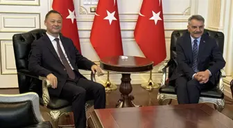 Kırgızistan'ın Ankara Büyükelçisi Kazakbaev'den Yozgat Valisi Özkan'a ziyaret