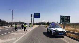 Kırklareli'nde Anız Yangını Kontrol Altına Alınmaya Çalışılıyor