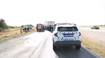 Kırklareli'nde Tır ile Panelvan Çarpıştı: 1 Ölü, 1 Yaralı