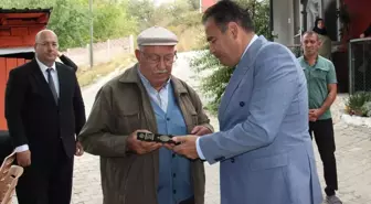 Kırklareli'nde yükümlüler şehit Anıl Yalap'ın ailesinin yaşadığı evi boyadı