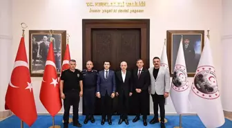 Kırklareli Valisi Uğur Turan'dan Gemlik'e resmi ziyaret ve aşure dağıtımı