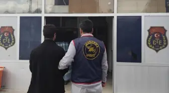 Kırşehir'de 20 Suç Kaydı Olan Firari Hükümlü Yakalandı