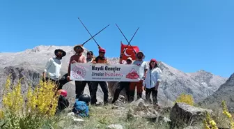 Kırşehirli Dağcılara Niğde Aladağlar'da Temel Kamp Eğitimi