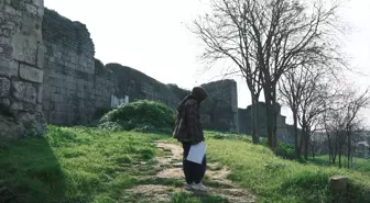 Merve Arslan'ın 'Kıyamet Adam' Filmi, TRT 12 Punto Yapım Ödülü'nü Kazandı