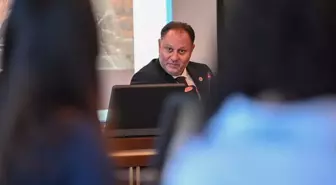 KKTC Cumhuriyet Meclisi Başkanı Öztürkler, Türk devletlerinden gençlerle Ankara'da buluştu Açıklaması