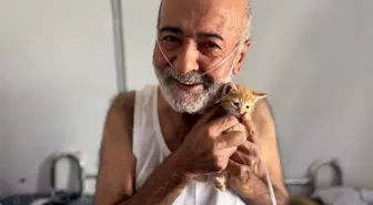 KOAH Hastası Murat Daşdemir, Hayvanlara Olan Sevgisiyle Takdir Topluyor