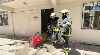 Kocaeli'nde Apartman Yangını: Bir Kişi Hastaneye Kaldırıldı
