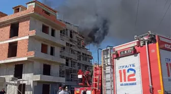 Başiskele'de İnşaat Halindeki Apartmanda Yangın Çıktı