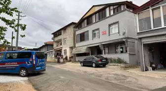 Kocaeli'de Akaryakıt İstasyonunda Silahlı Kavga: 5 Yaralı
