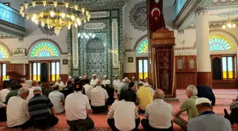 Kocaeli, Zonguldak, Karabük ve Düzce'de şehitlik ziyaretleri yapıldı, mevlit okutuldu