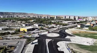 Kocasinan'da 200 Milyon Liralık Asfaltlama Çalışmaları Devam Ediyor