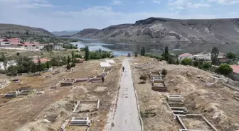 Kocasinan'da Mezarlıklarda Kurban Bayramı Temizliği