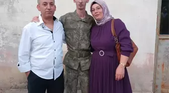 Zihinsel Engelli Ahmet Bezci için Temsili Asker Eğlencesi Düzenlendi