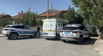 Konya'da Aile Faciası: Annesi ve Ablasına Bıçakla Saldırdı
