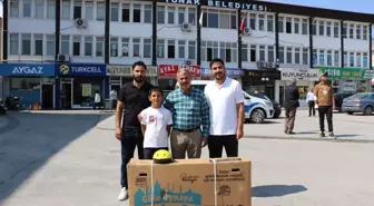 Konya'da 'Güle Oynaya Camiye Gel' Projesi Kapsamında Bisiklet Dağıtımı