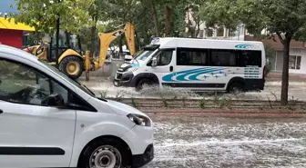 Konya'da Sağanak ve Dolu Hayatı Olumsuz Etkiledi