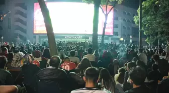 Konyalılar Türkiye-İspanya Maçını Dev Ekranlardan İzledi
