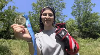 Köyde Wushu Sporu ile Şampiyonluk Hedefleyen Berrin Tazıcı