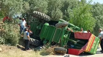 Adana'da Biçerdöver Devriildi: 2 Yaralı